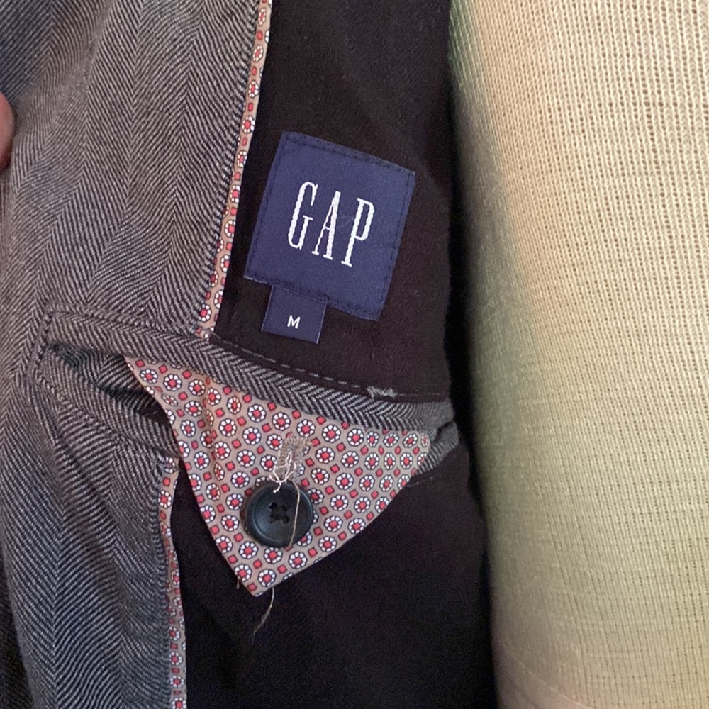 Gap Jacket Size Medium - image 3